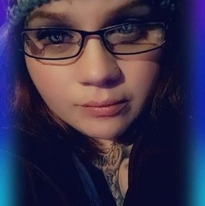 Meet your Posher, Michaela